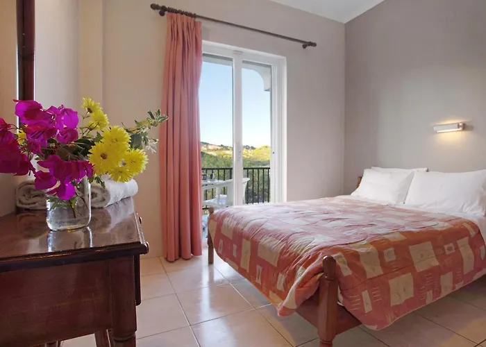 Dolphin 5 Апартаменты Керион