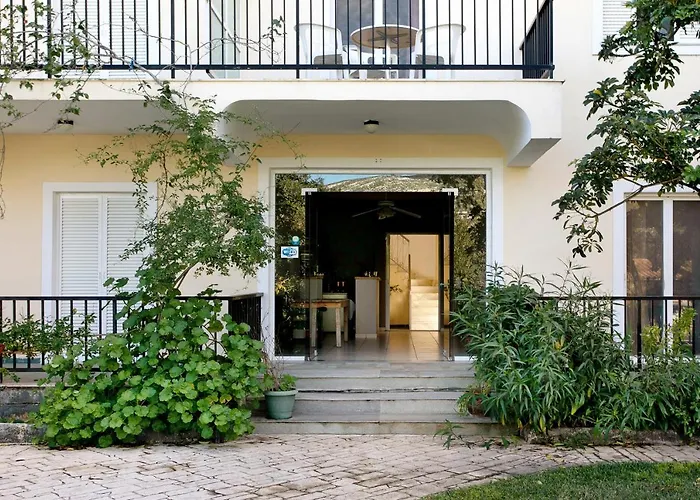 Dolphin 5 Апартаменты